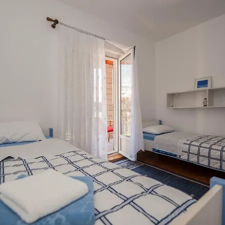 Santa Barbara Apartamento *